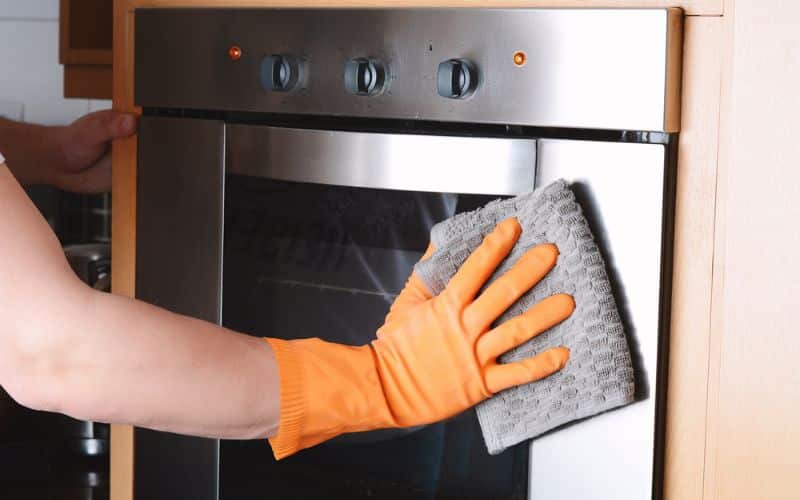 cleaning stainless oven